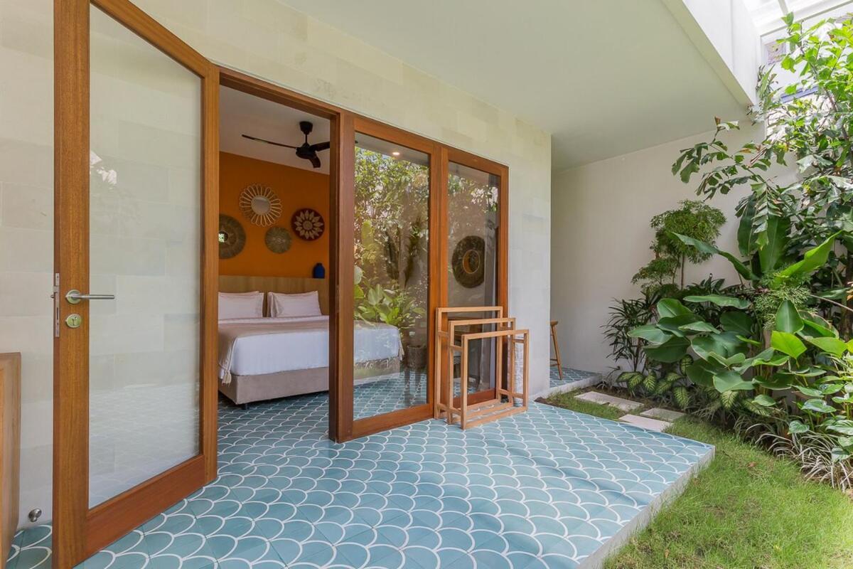 Jinjah Soul Luxury 5br Villa,18m Pool & Garden Villa