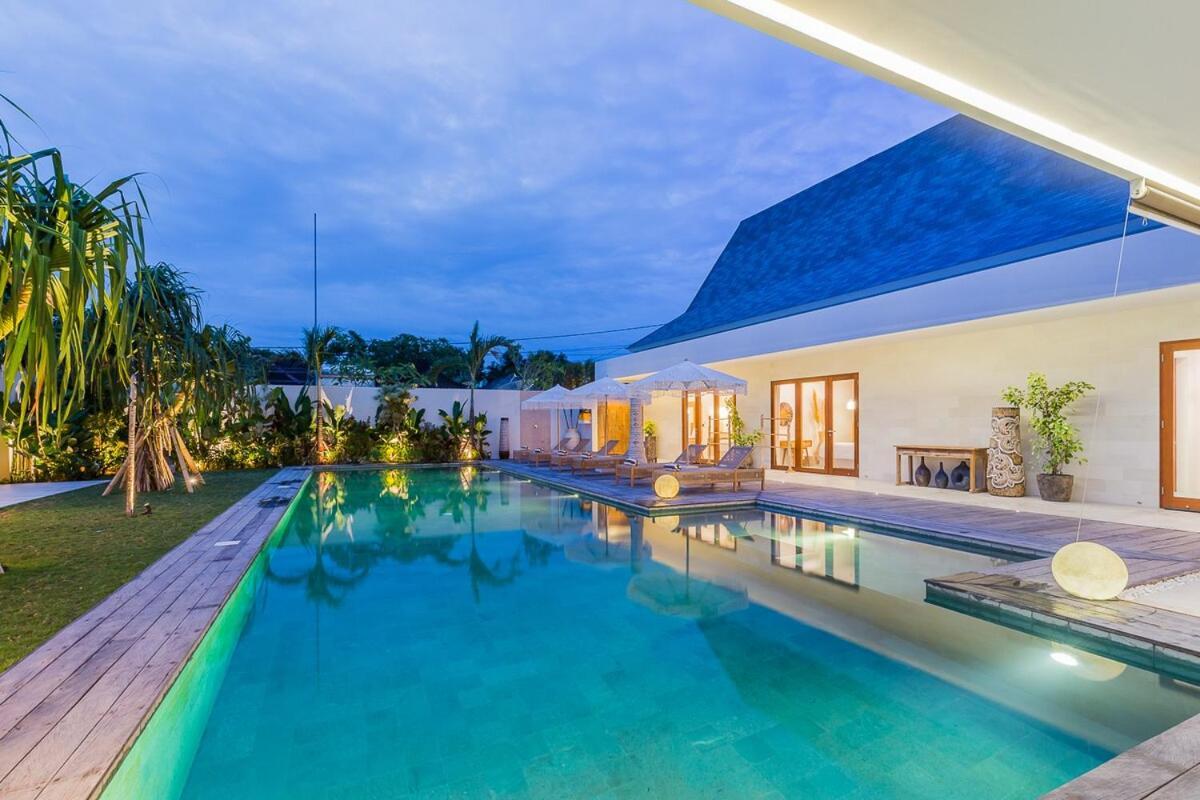Jinjah Soul Luxury 5br Villa,18m Pool & Garden * Seminyak (Bali)