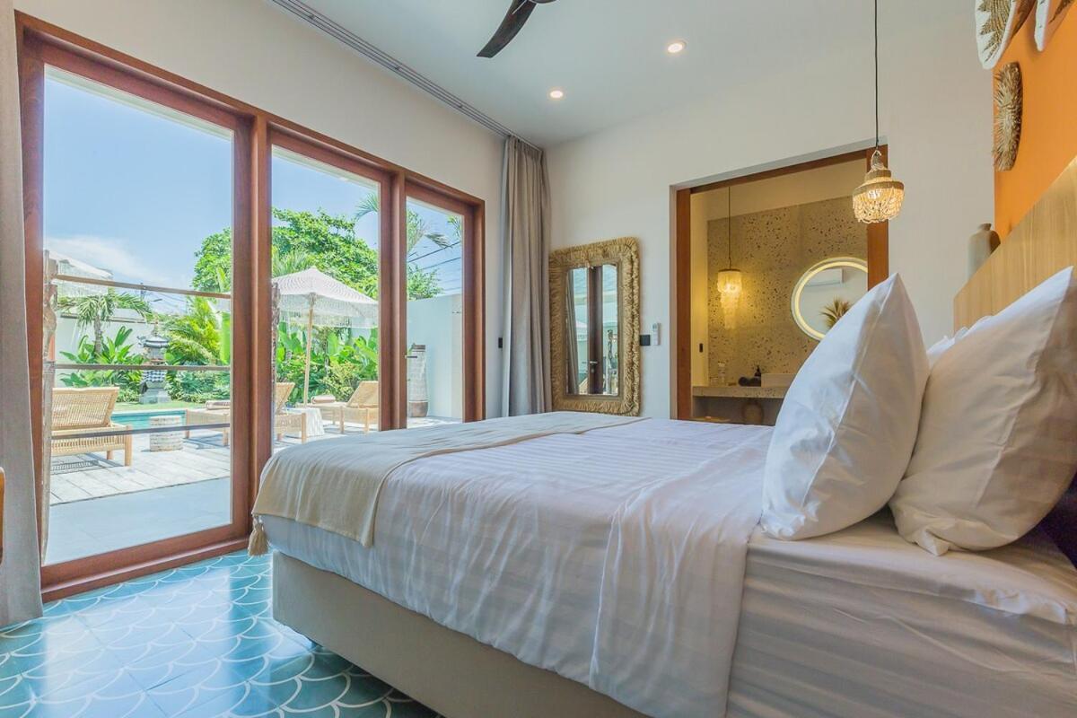 Jinjah Soul Luxury 5br Villa,18m Pool & Garden Villa
