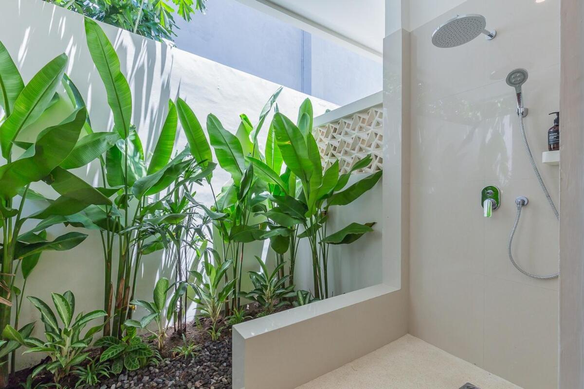 Jinjah Soul Luxury 5br Villa,18m Pool & Garden * Seminyak (Bali)