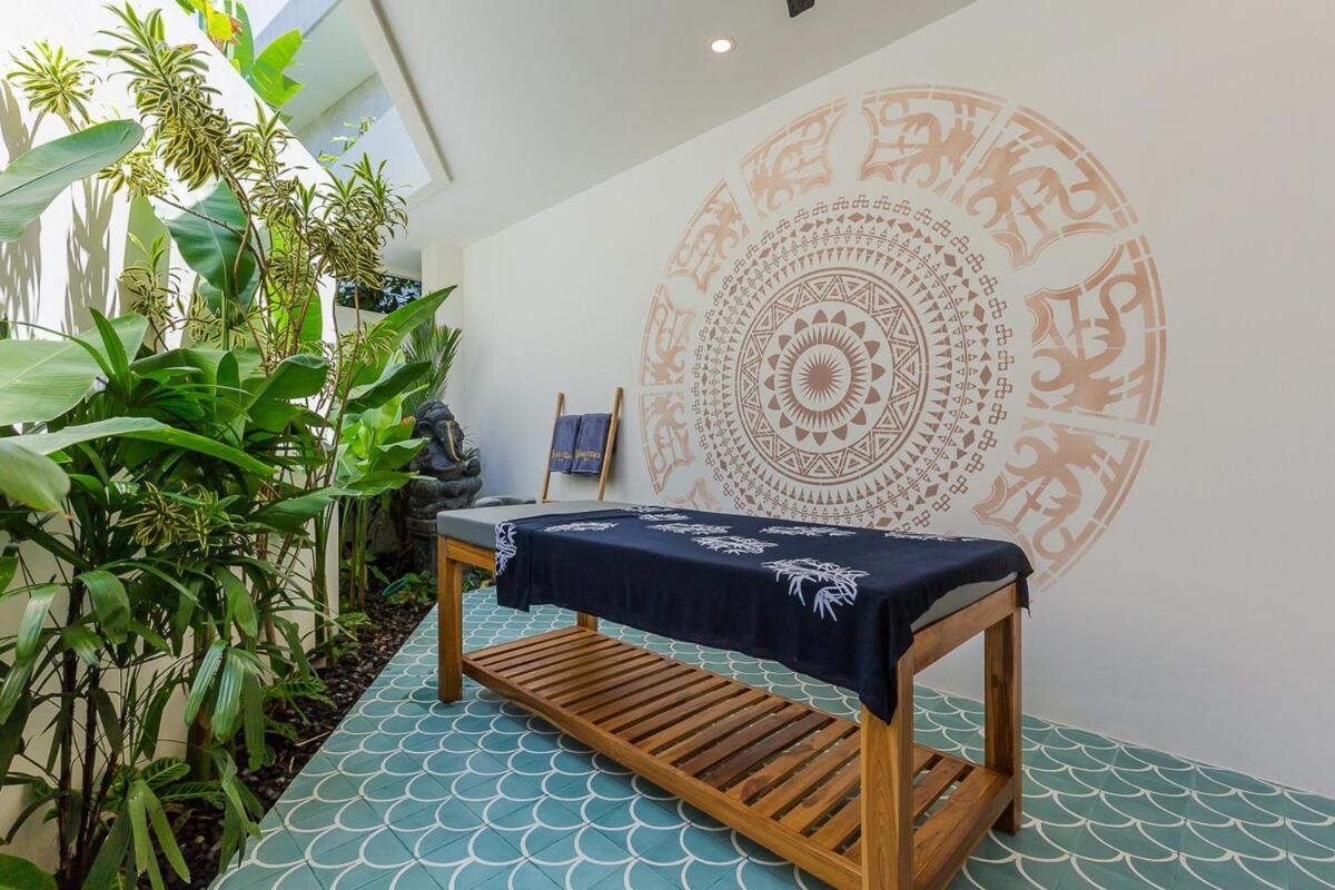 Jinjah Soul Luxury 5br Villa,18m Pool & Garden Seminyak (Bali)